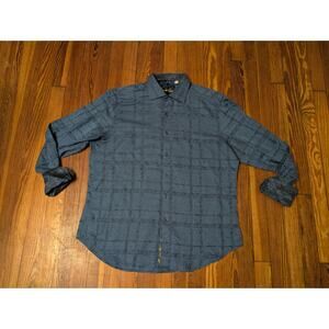 Robert Graham Mens Blue Button-Down Shirt XL in good condition.